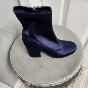 💙Stretch Boots💙MARC FISHER.       NWOT💙